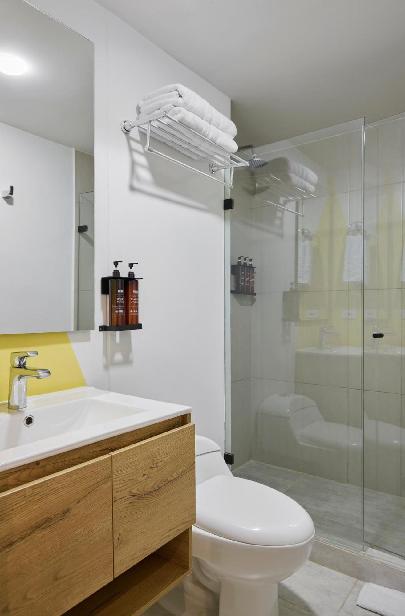 30 Living Suites Медельин Экстерьер фото