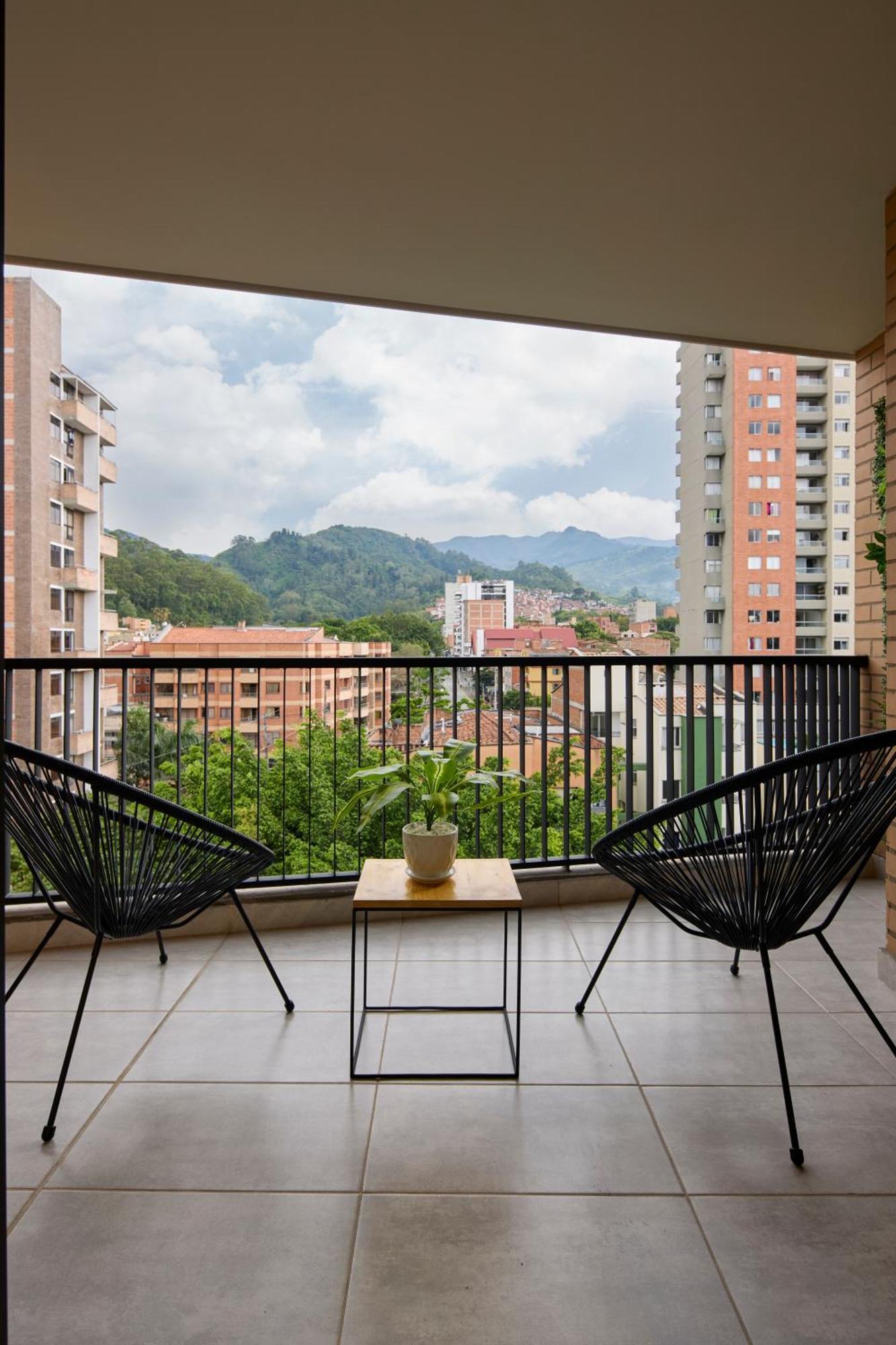30 Living Suites Медельин Экстерьер фото