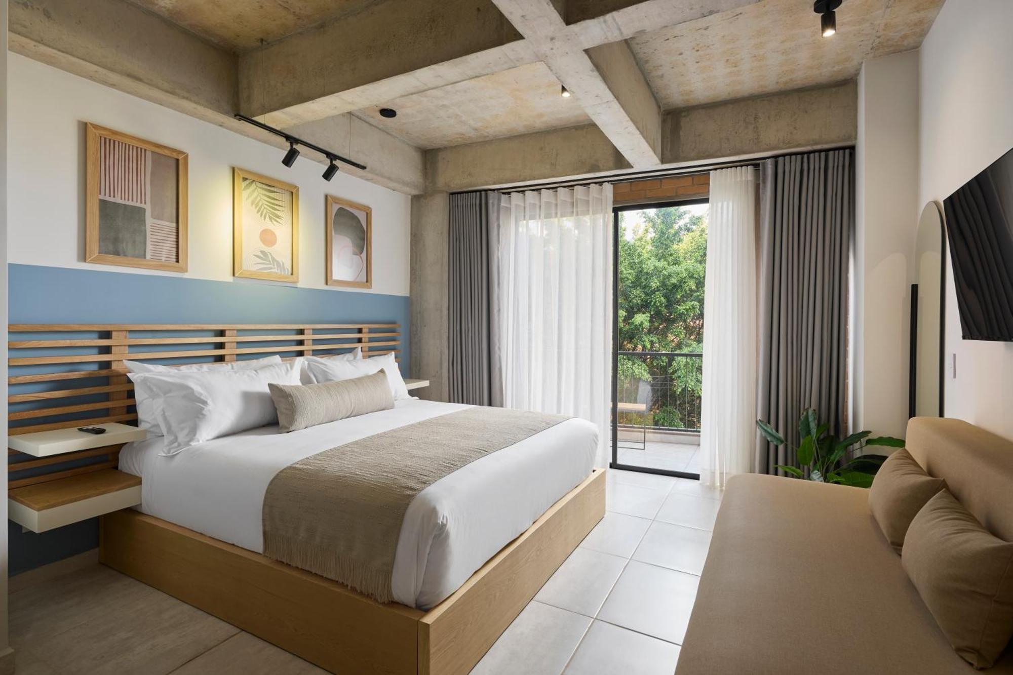 30 Living Suites Медельин Экстерьер фото